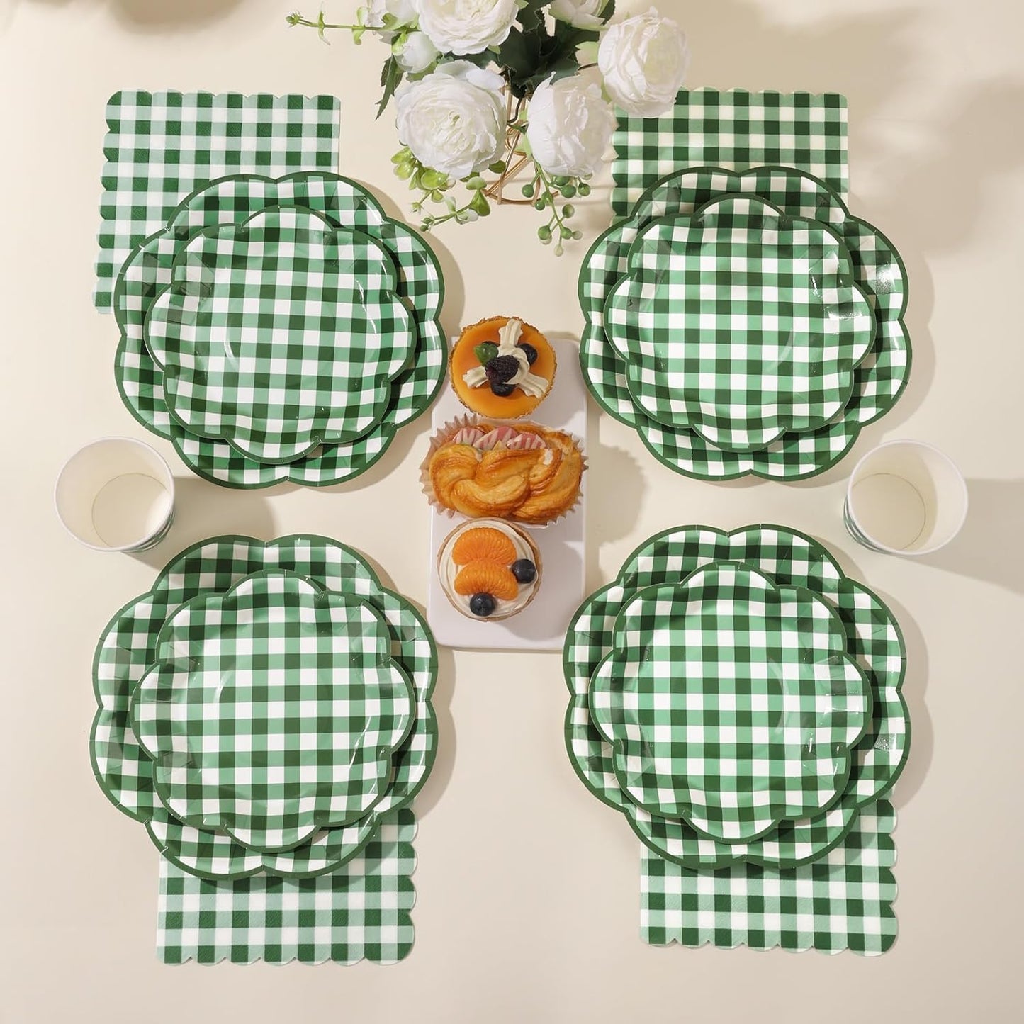175 Pcs Green Gingham Plates and Napkins Party Supplies - Green and White Checkered Plates Sets Serve 25 Guests - Scalloped Gingham Paper Plate for Birthday Picnic BBQ Golf Party Decorations