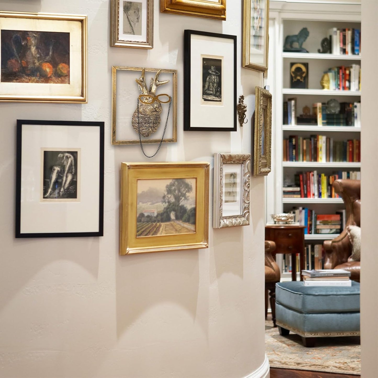 Animal Heads Wall Decor (Includes Metal Frame) Resin Animals Sculptures Head Wall Hanging Decoration Gold vintage Wall Sculpture for Living Room Bedroom Office(Jackalope)