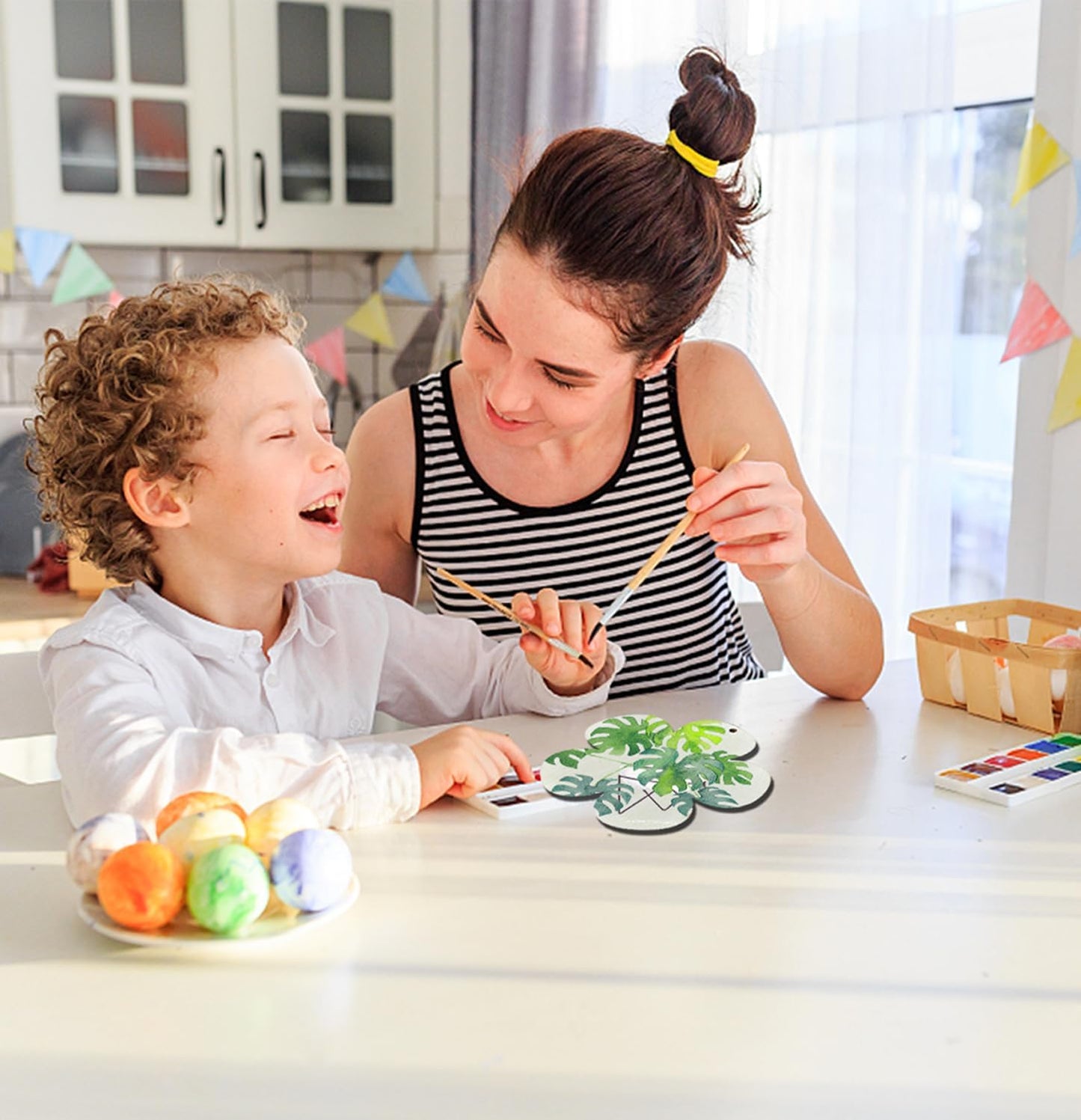 FCECOR 100PCS 4" Wooden Flowers for Crafts, Wood Flowers for Crafts Cutout Slices, Unfinished Ornaments for wood flower cutouts for Painting School DIY Crafts Projects, Party, Wedding, Christmas Decor