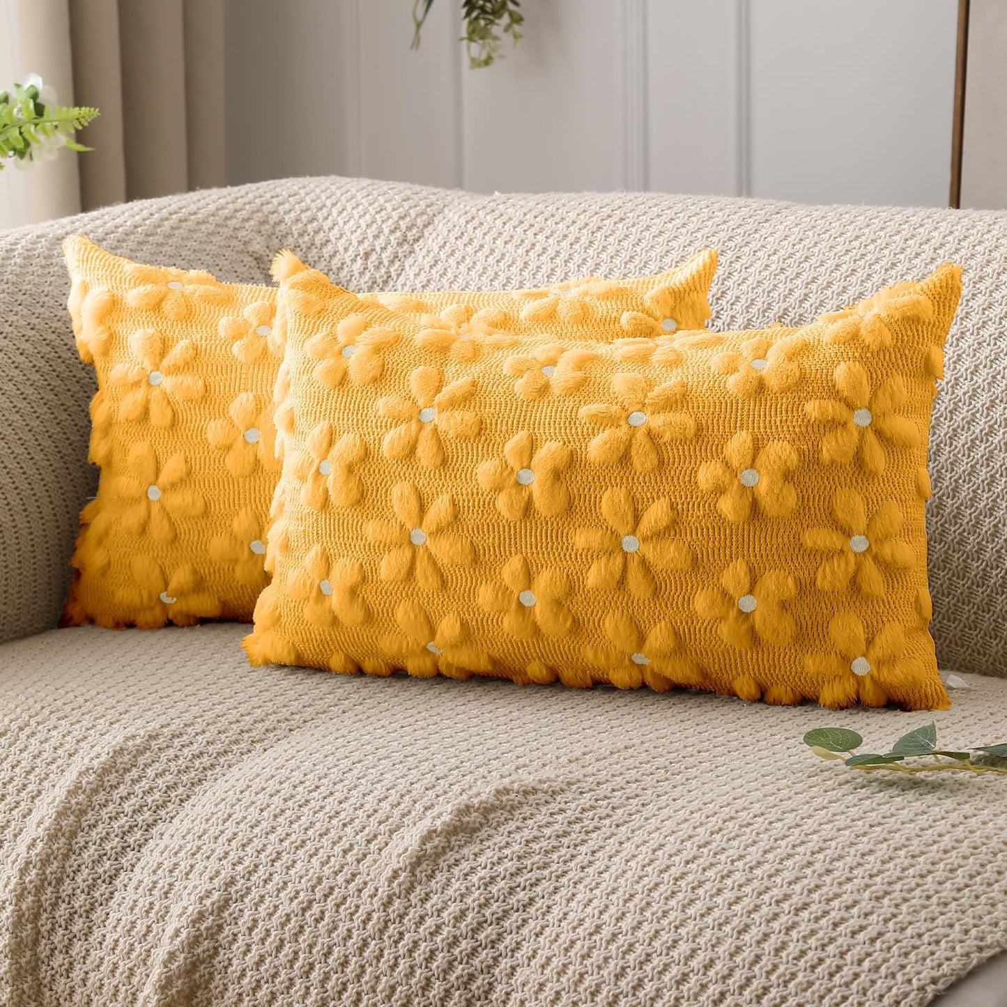 DFXSZ Spring Summer Pillow Covers 12x20 inch Set of 2 Farmhouse Decor White Flower Heart Daisy Soft Plush Faux Fur Jacquard Throw Pillows for Bedroom Sofa Holiday Spring Summer Home Decor PTK024AY12