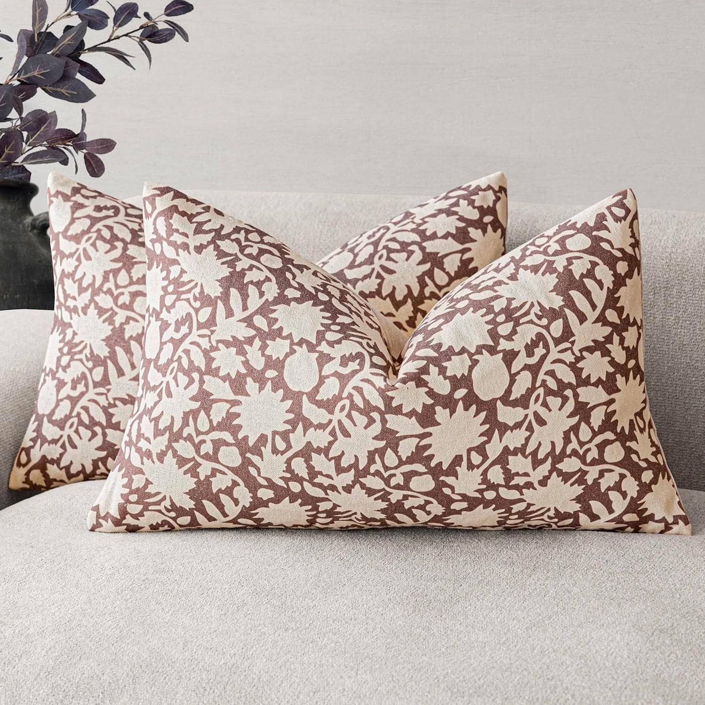 Foindtower Set of 2 Decorative Neutral Floral Throw Pillow Covers Accent Farmhouse Cushion Covers Boho Lumbar Pillowcase for Couch Sofa Bedroom Living Room Home Decor Outdoor,12×20 Inch,Wine Red
