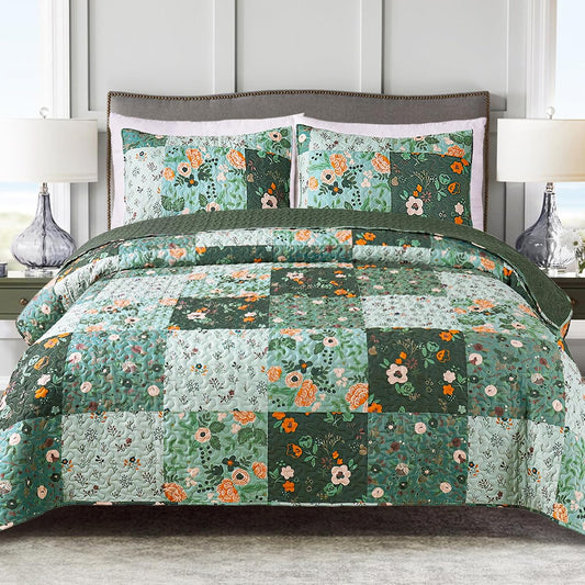 Exclusivo Mezcla Reversible Boho Quilt Set King Size, 3 Pieces Patchwork Green All Season Bedspreads, Ultra Soft Floral Coverlet Bedding Set with Printed Pattern (1 Quilt, 2 Pillow Shams)