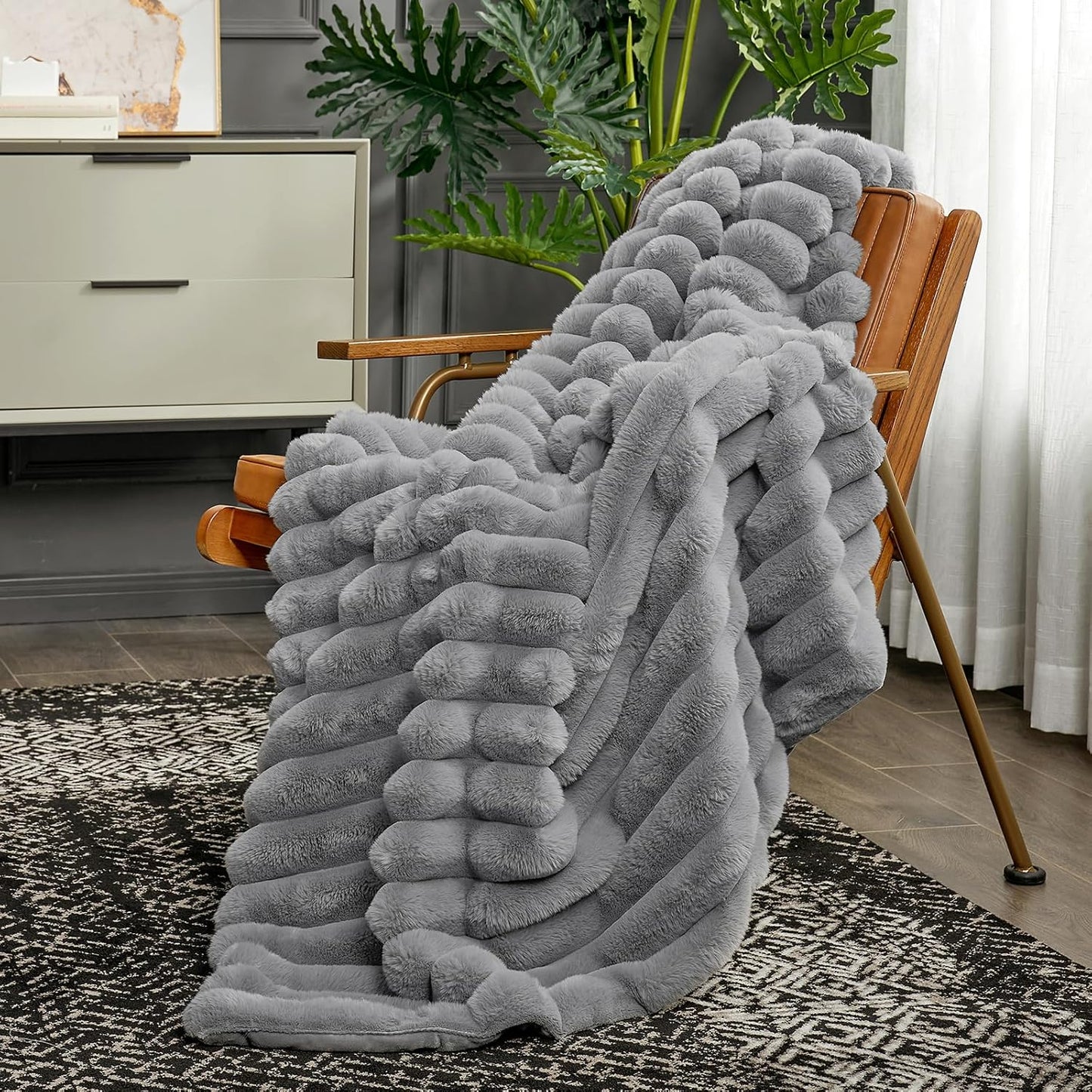 Cozy Bliss Faux Fur Throw Blanket for Couch, Cozy Warm Plush Striped Blanket for Sofa Bedroom Living Room,50 * 60 Inches Grey