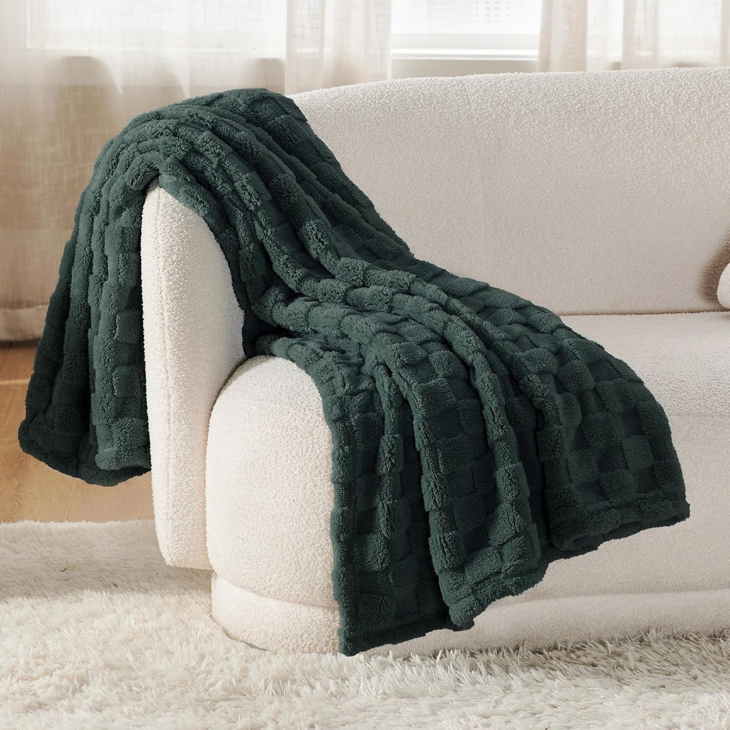 Bedsure GentleSoft Twin Blanket for Bed Dark Green - Super Soft Cozy Blankets for Women Men Girls, Cute Fuzzy Fleece Throws for Bedroom Couch, 60x80 Inches