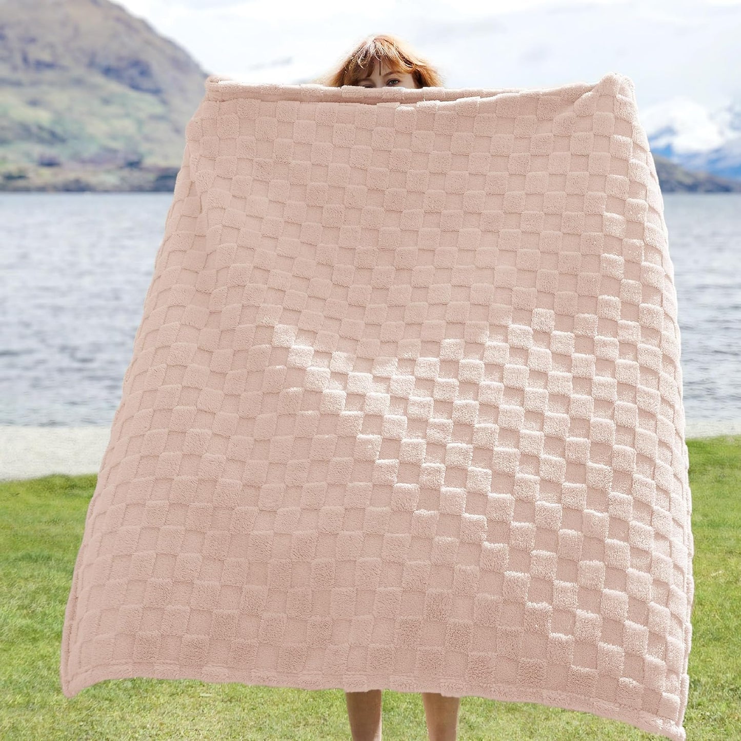 Bedsure GentleSoft Twin Blanket for Bed Light Pink - Super Soft Cozy Blankets for Women Men Girls, Cute Fuzzy Fleece Throws for Bedroom Couch, 60x80 Inches